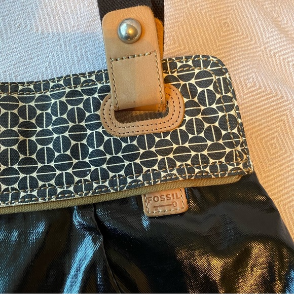 Fossil large Key-per shoulder hobo bag - Picture 9 of 9